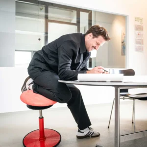 Ontdek de perfecte Score krukken bij Werkkrukken.nl 9 Een afbeelding van Ontdek de perfecte Score krukken bij Werkkrukken.nl 6