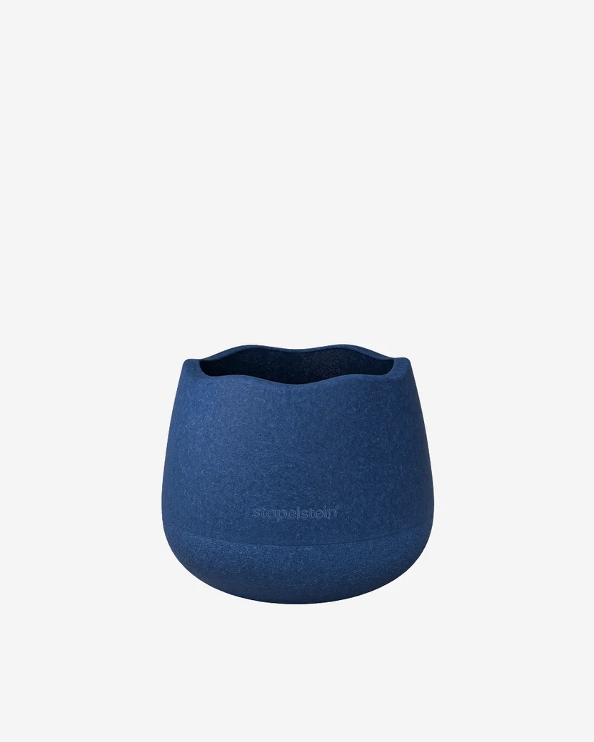 Stapelstein-Base-dark-blue-front-shadow.webp